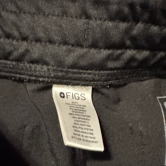 Women’s Black Figs scrub Pants - Picture 3 of 4